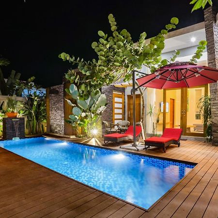 Maneh Villa Langkawi - Private Pool Пантай-Сенанг Экстерьер фото