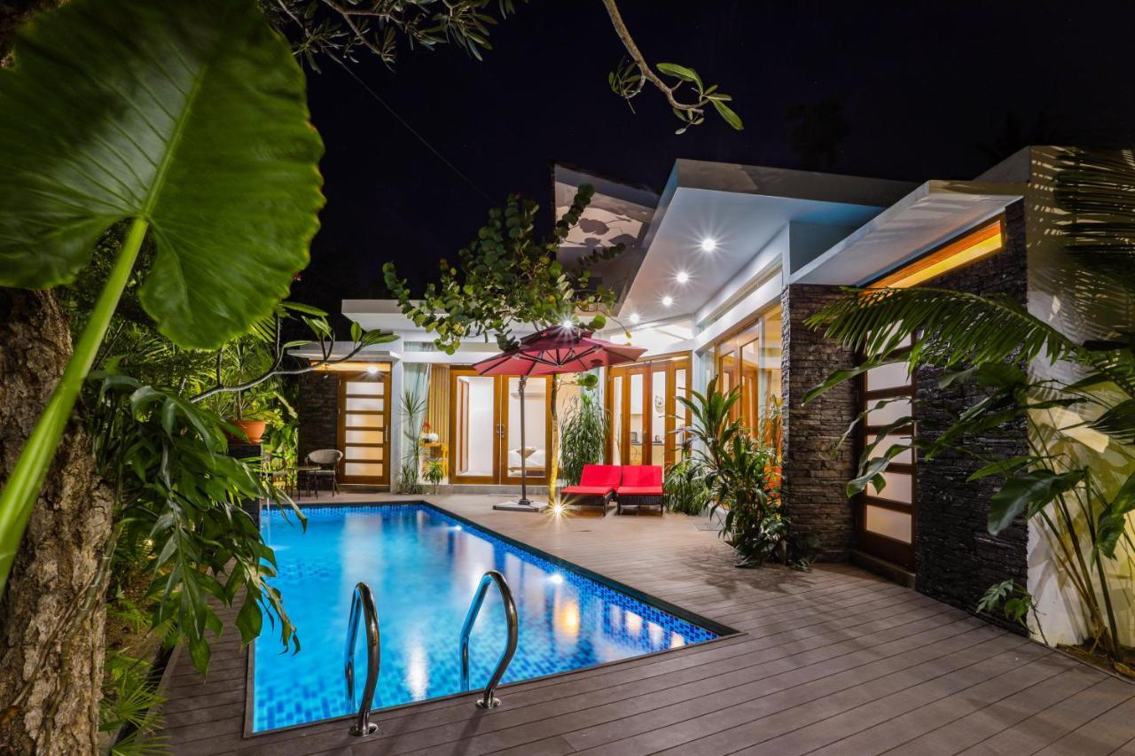 Maneh Villa Langkawi - Private Pool Пантай-Сенанг Экстерьер фото